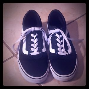 Black vans
